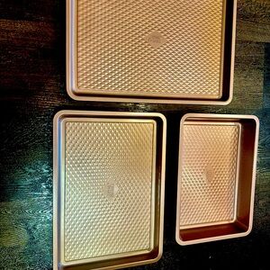 Thyme and Table Rose Gold Pink Baking Pan Set 3 items. Heavy duty NWT
